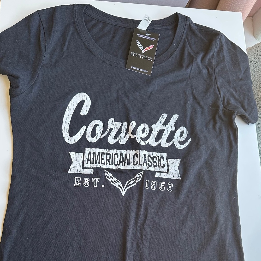 NWT Corvette American Classic Black short sleeve T Shirt